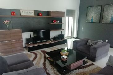 OUG/Taman Yarl 4 Storey Bungalow With Lift