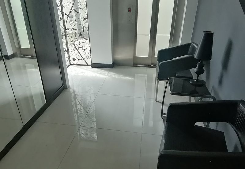 OUG/Taman Yarl 4 Storey Bungalow With Lift