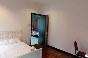 OUG/Taman Yarl 4 Storey Bungalow With Lift