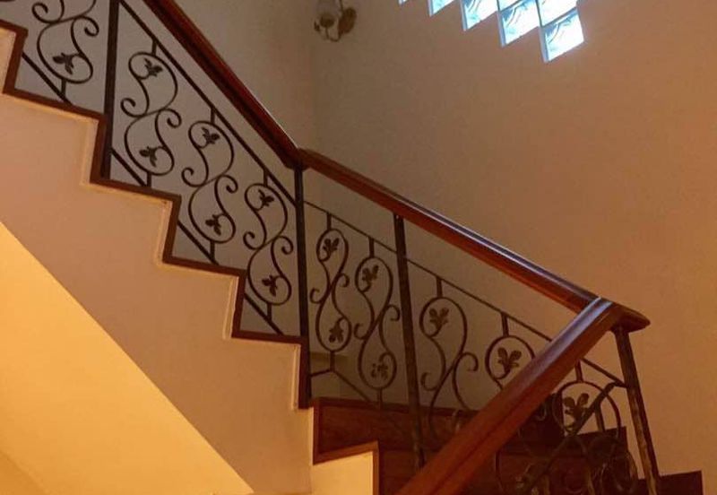 OUG/Taman Yarl 2 Storey Bungalow Fully Furnished