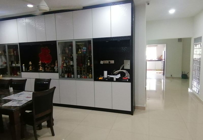 OUG/Puncak Jalil Gated Guarded 3 Storey Semi D