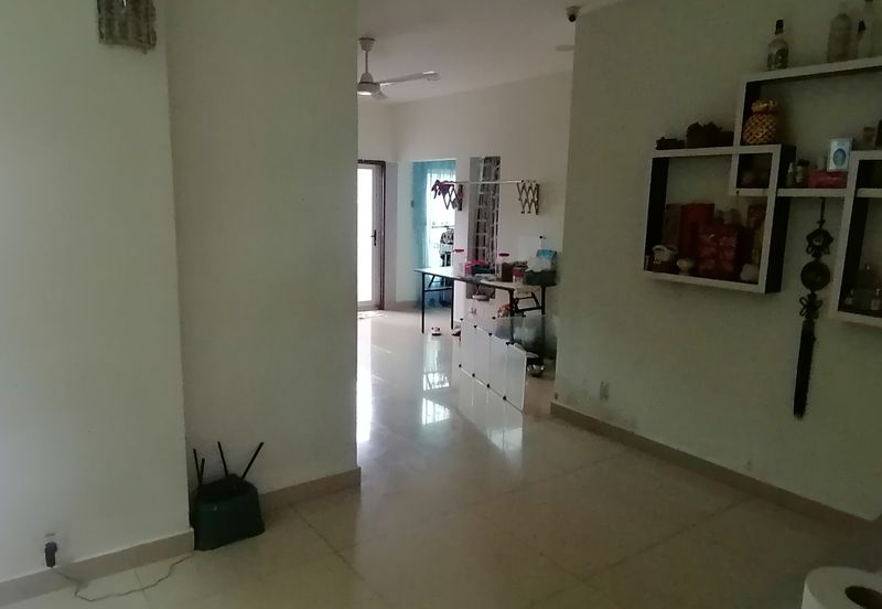 OUG/Puncak Jalil Gated Guarded 3 Storey Semi D