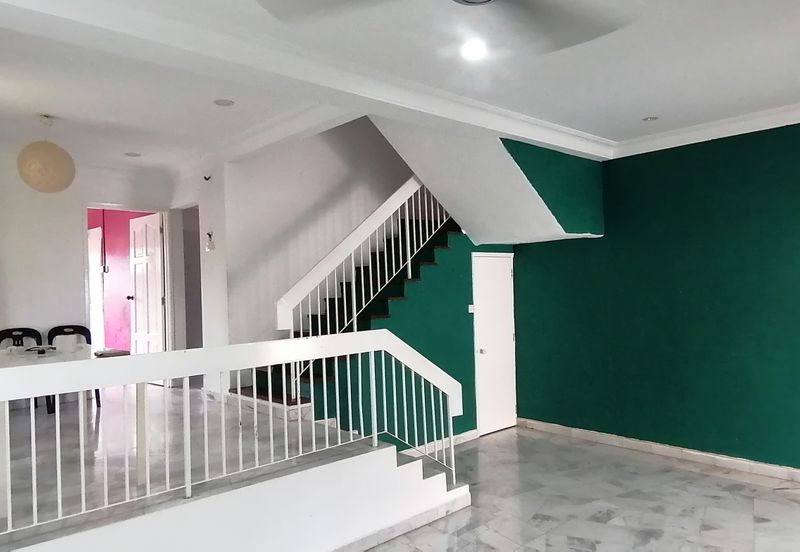 OUG Corner 2 Storey Terrace House For Rent