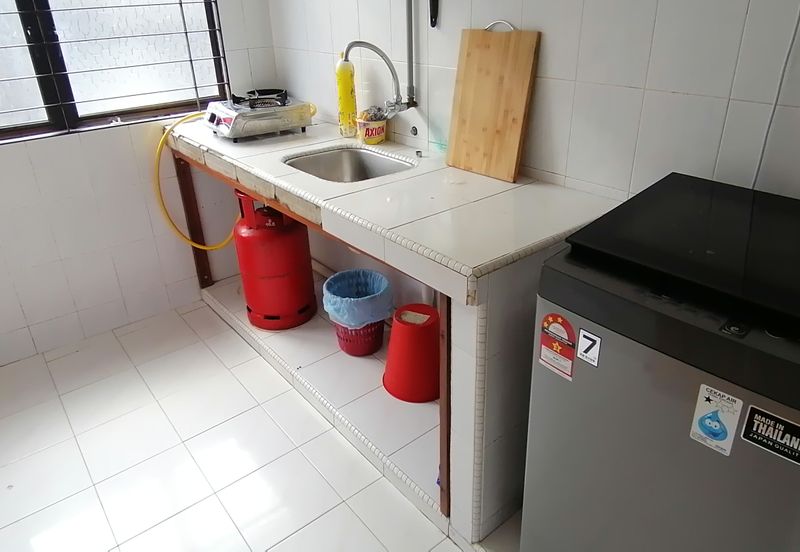 OUG Corner 2 Storey Terrace House For Rent