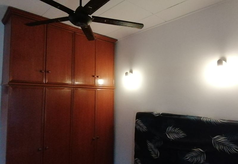 OUG Corner 2 Storey Terrace House For Rent