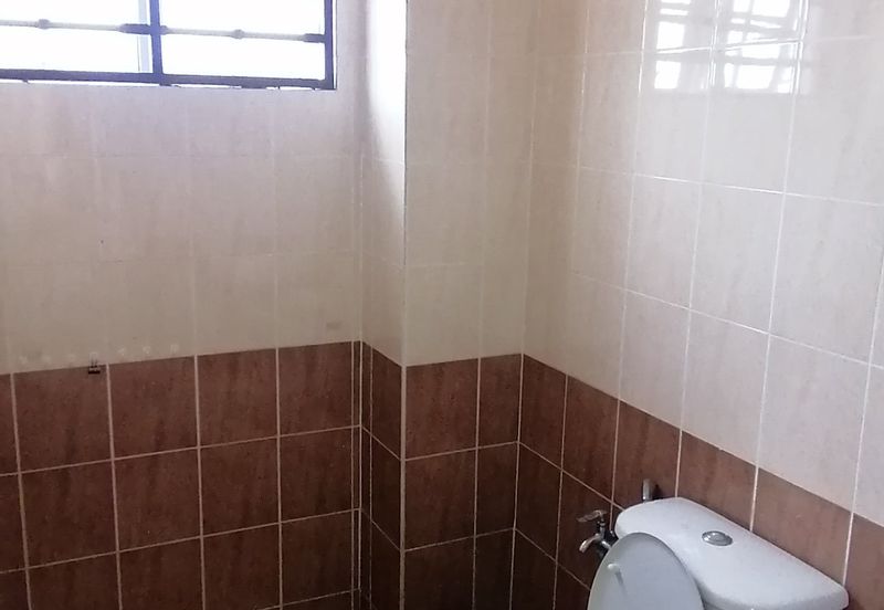 OUG/Sri Petaling Corner 2 Storey Semi D For Rent