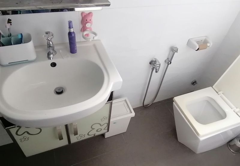 OUG/Happy Garden 1 Storey Semi D For Sale