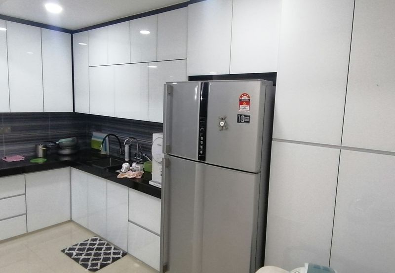 OUG/Happy Garden 1 Storey Semi D For Sale