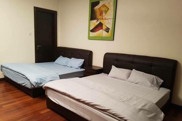 OUG/Taman Yarl 2 Bungalow Houses Bundle Sale