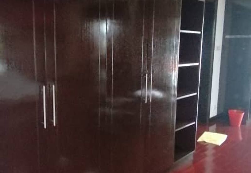 OUG/Taman Yarl 2 Bungalow Houses Bundle Sale