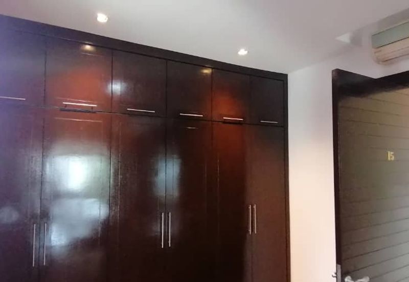 OUG/Taman Yarl 2 Bungalow Houses Bundle Sale