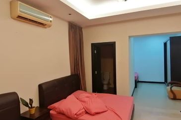 OUG/Taman Yarl 2 Bungalow Houses Bundle Sale