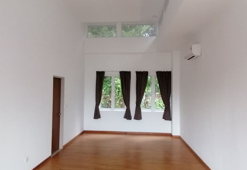 OUG/Happy Garden 4.5 Storey Gated Guarded House