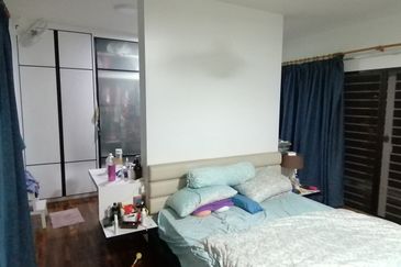 OUG/Taman Yarl 3 Storey Semi D Freehold For Sale