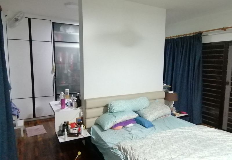 OUG/Taman Yarl 3 Storey Semi D Freehold For Sale