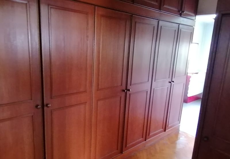 OUG/Taman United 2 Storey Corner Bungalow For Rent