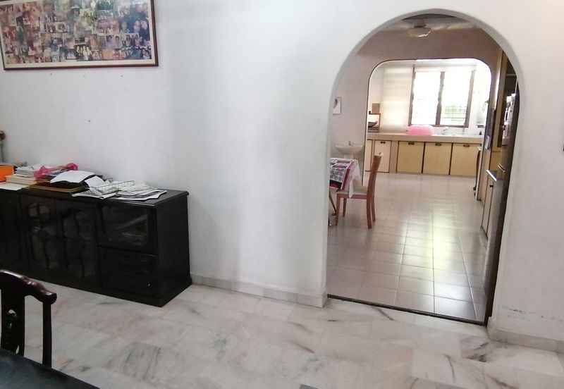 OUG/Taman United 2 Storey Corner Bungalow For Rent