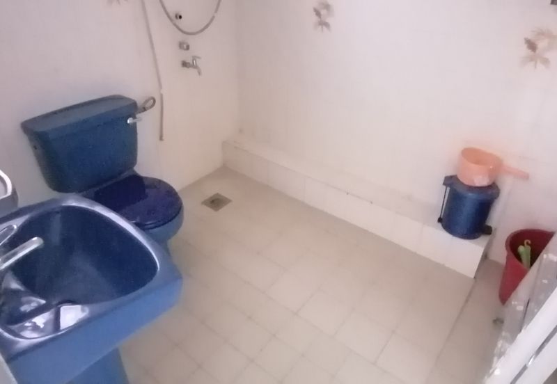 OUG/Happy Garden Corner 2 Storey Renovated Semi D