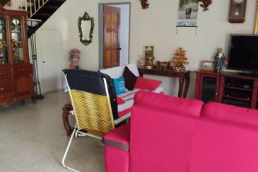 OUG/Taman United 2 Storey Bungalow For Rent