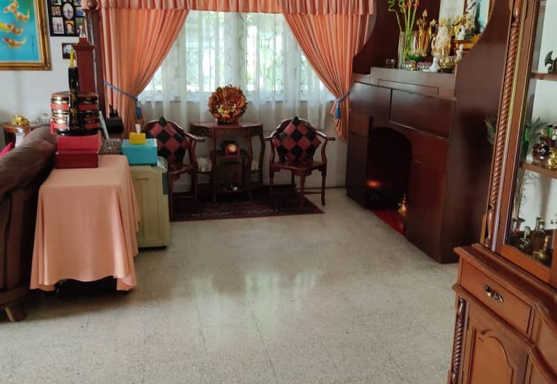 OUG/Taman United 2 Storey Bungalow For Rent