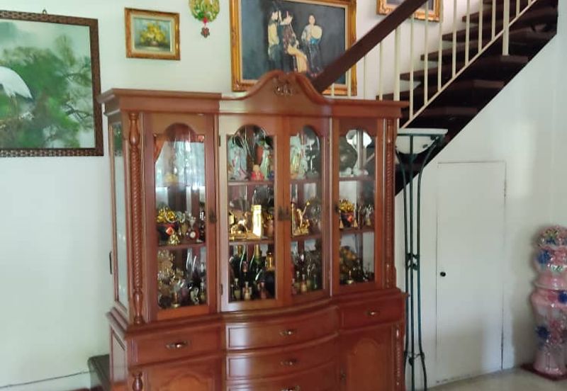 OUG/Taman United 2 Storey Bungalow For Rent