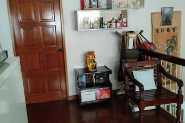 OUG/Taman United 2 Storey Bungalow For Rent