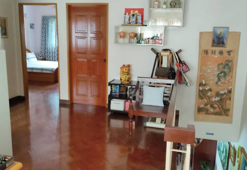 OUG/Taman United 2 Storey Bungalow For Rent