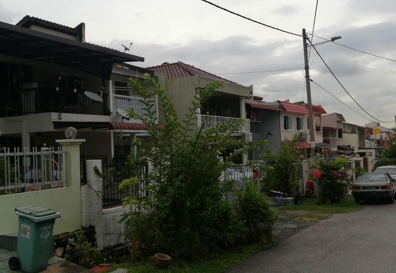 OUG 2 Storey Terrace Facing West For Sale