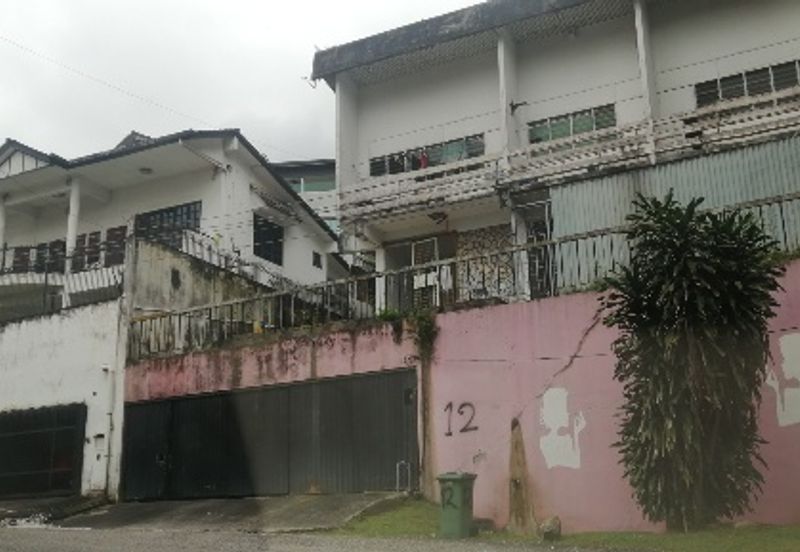 OUG/Jalan Klang Lama 2.5 Storey Corner Bungalow