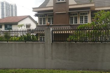 OUG/Jalan Klang Lama 2.5 Storey Corner Bungalow
