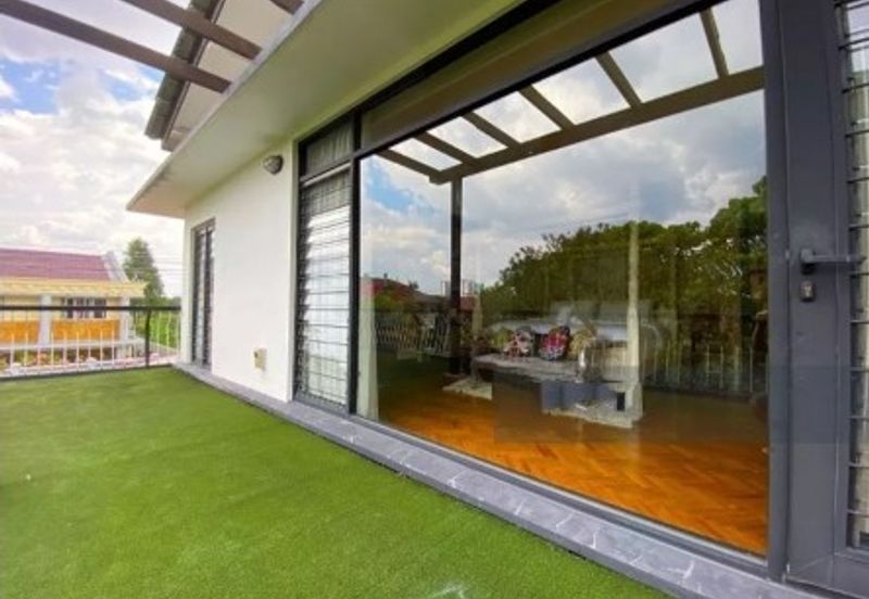 OUG/Taman United 3 Storey Renovated Bungalow