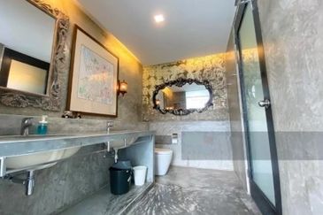 OUG/Taman United 3 Storey Renovated Bungalow