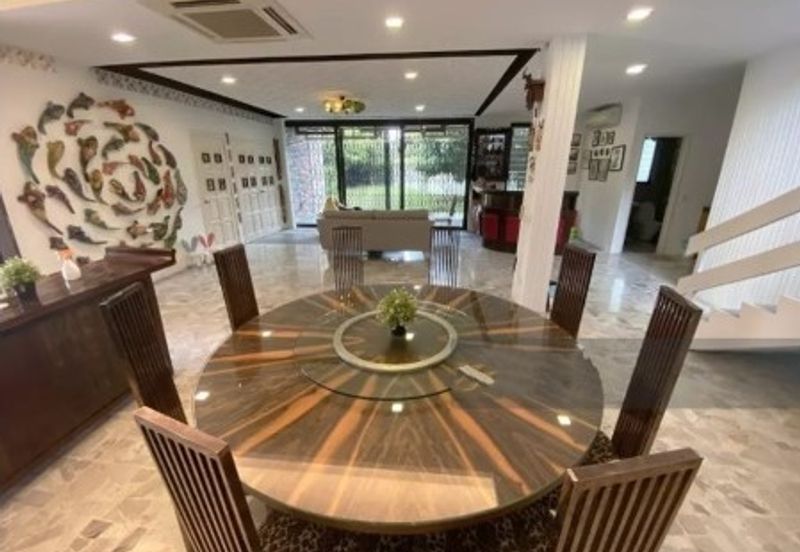 OUG/Taman United 3 Storey Renovated Bungalow