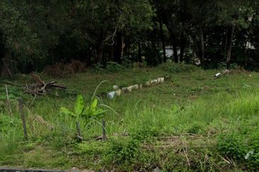 OUG/Taman Yarl Small Bungalow Lot For Sale