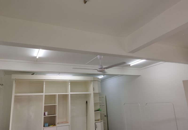 OUG 2 Storey Terrace Corner For Rent