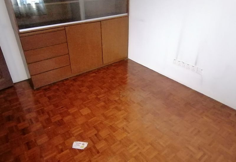 OUG/Happy Garden Corner 2 Storey Semi D For Rent