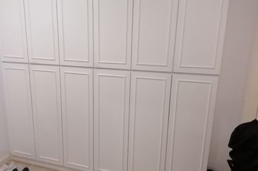 OUG/Happy Garden Fully Renovated Semi D For Sale