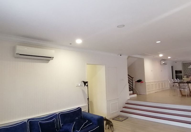 OUG/Happy Garden Fully Renovated Semi D For Sale