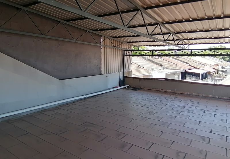 OUG/Jalan Puchong 3 Storey Semi D For Rent