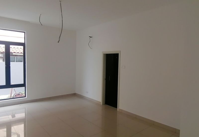 OUG/Taman Yarl New Bungalow For Sale