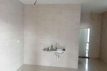 OUG/Taman Yarl New Bungalow For Sale