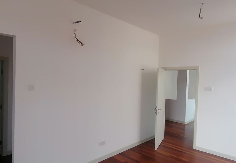 OUG/Taman Yarl New Bungalow For Sale