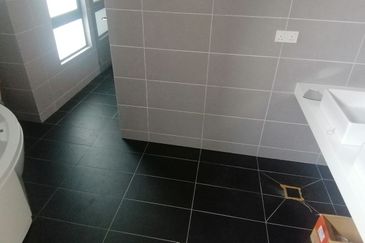 OUG/Taman Yarl New Bungalow For Sale