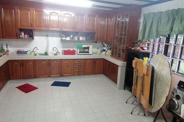 OUG/Old Klang Road 2 Storey Corner Bungalow