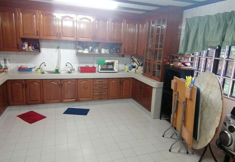 OUG/Old Klang Road 2 Storey Corner Bungalow