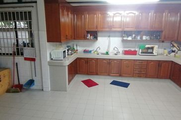 OUG/Old Klang Road 2 Storey Corner Bungalow