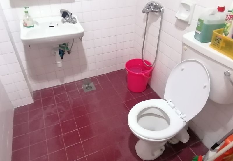 OUG/Old Klang Road 2 Storey Corner Bungalow