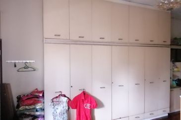 OUG/Old Klang Road 2 Storey Corner Bungalow