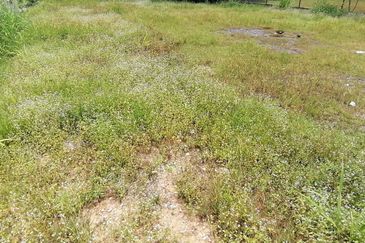 OUG/Taman Yarl Freehold Bungalow Lot For Sale