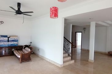 OUG Gated Guarded 2 Storey Semi D For Rent